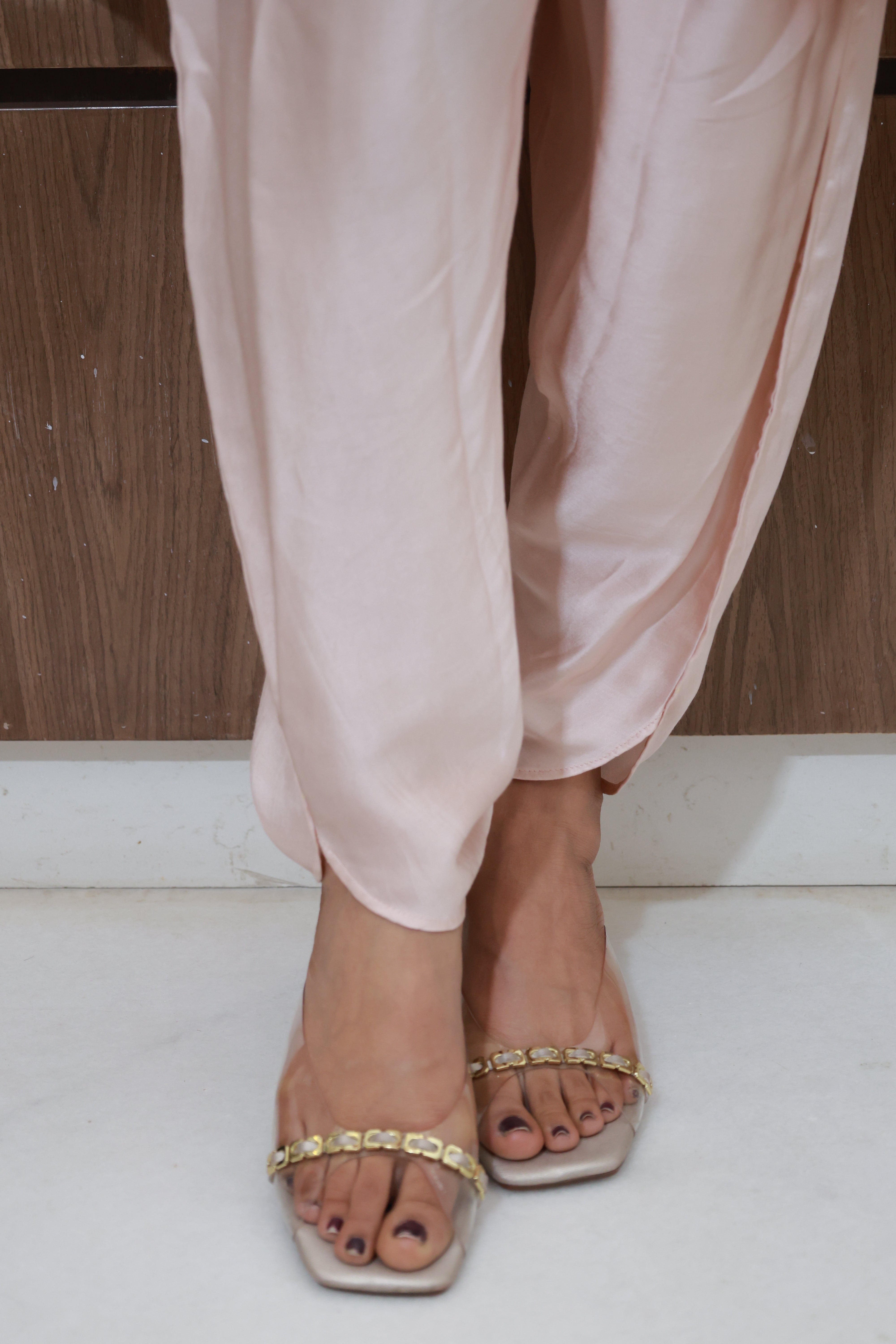 Aarsi Kurta Set in Peach3