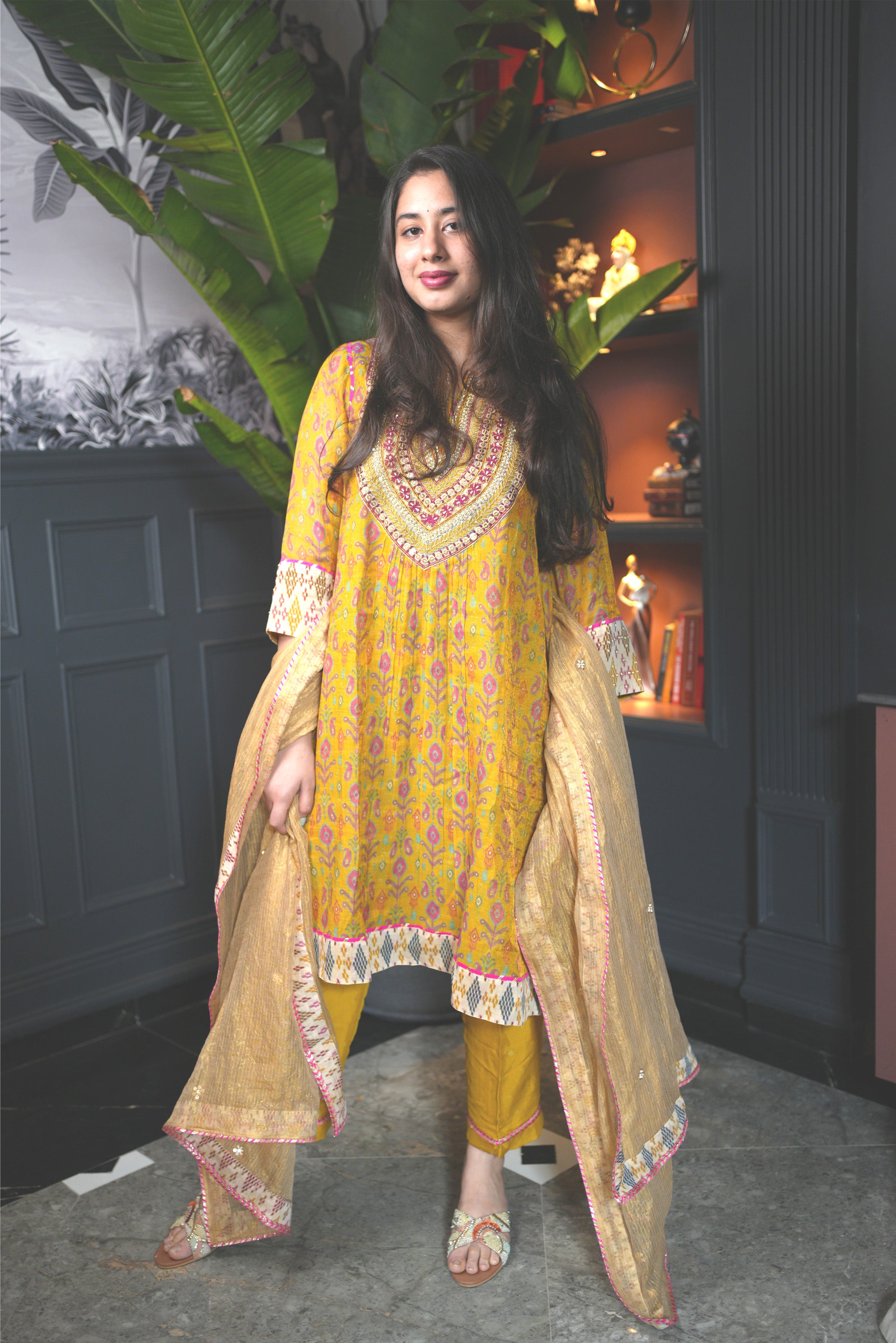 Ambika Kurta Set
