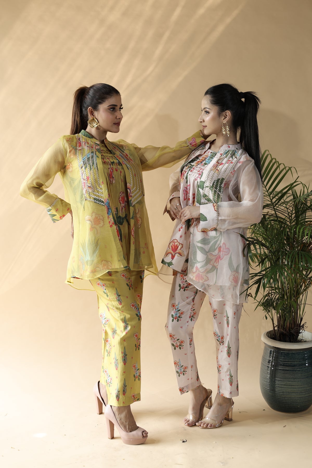 Gulmohar Phoolwari Kurta Set1
