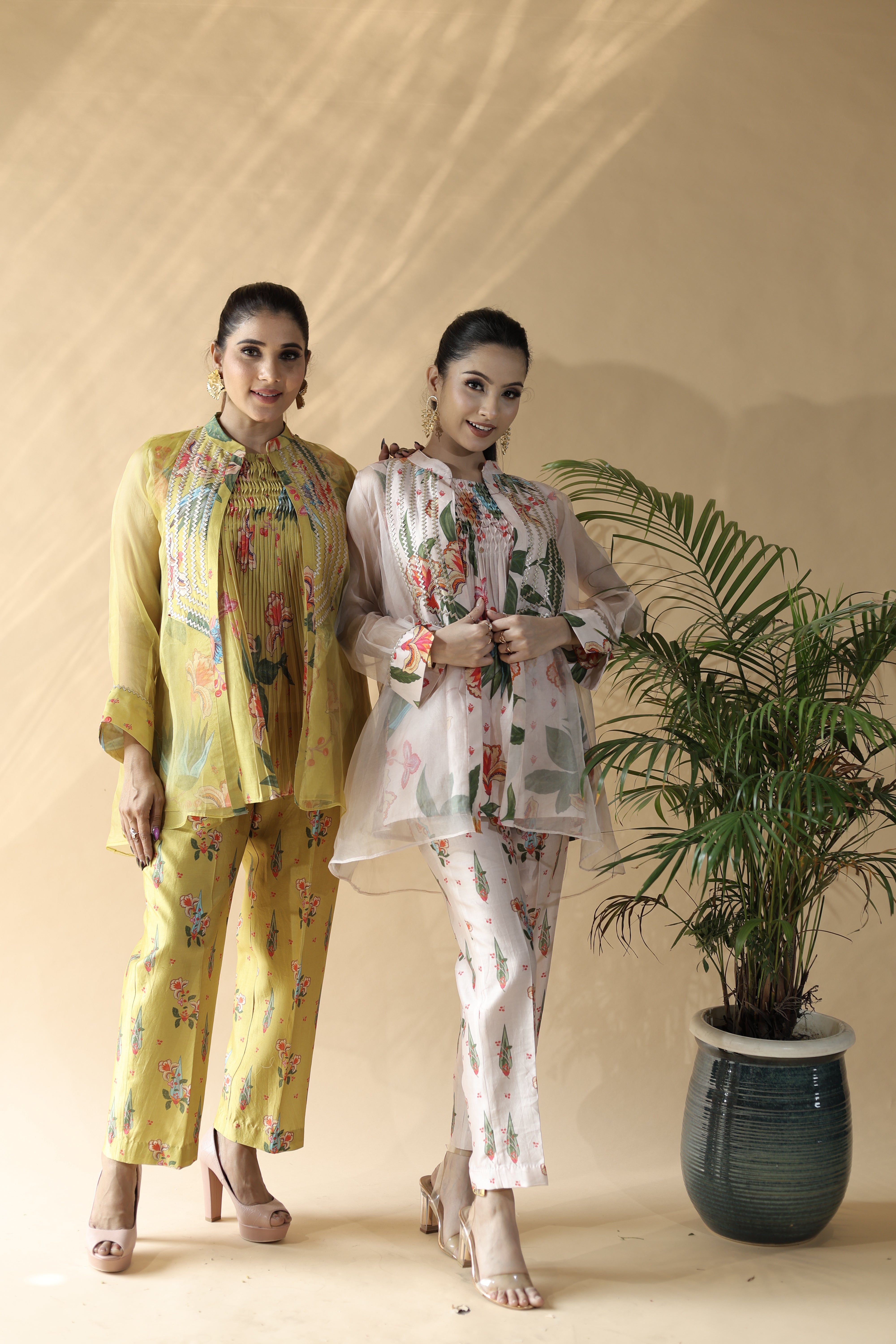 Gulmohar Phoolwari Kurta Set3