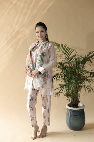 Gulmohar Phoolwari Kurta Set4