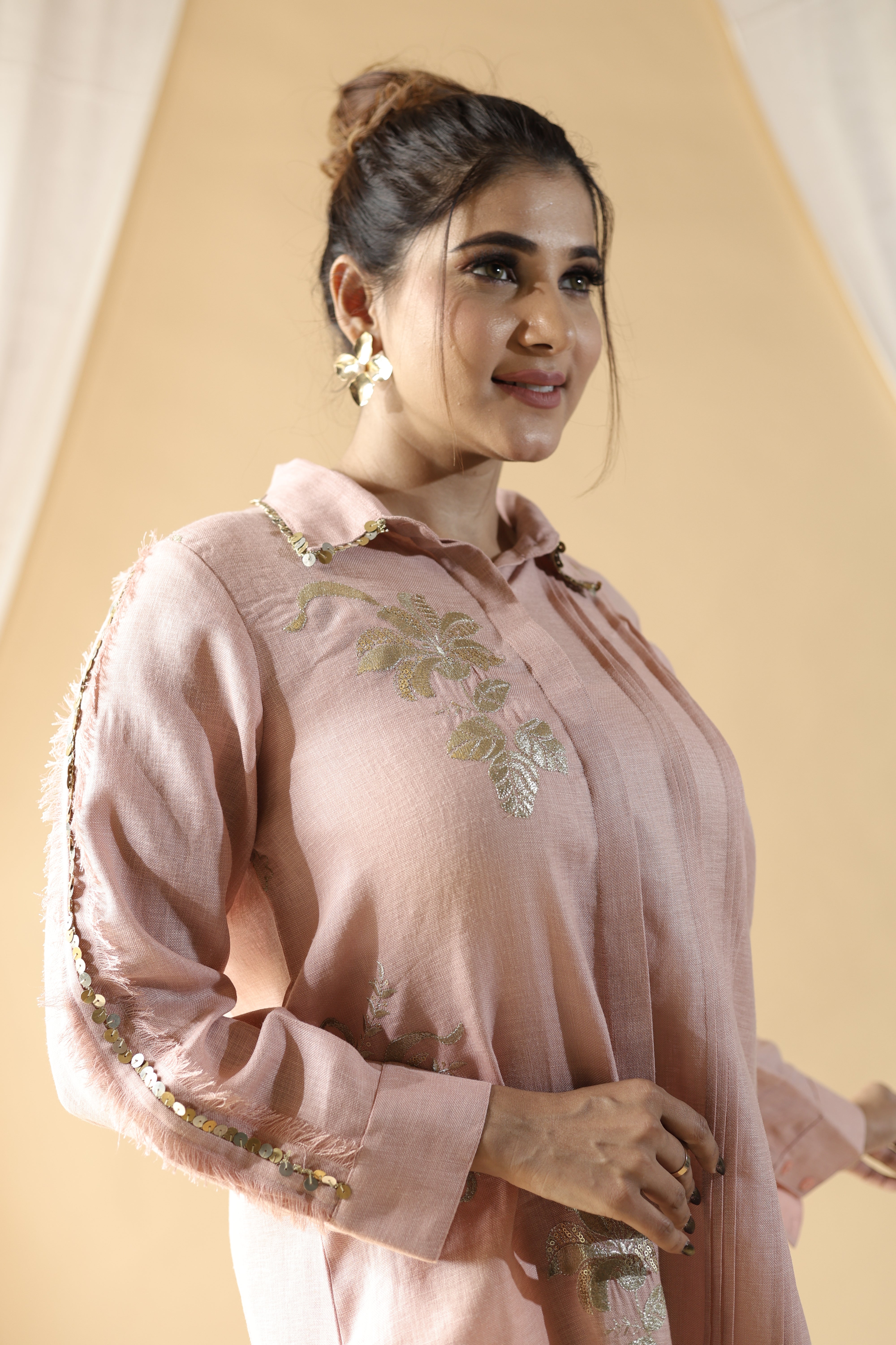 Gulmohar Rosette Pintuck Kurta Set2
