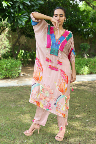 Ira Kurta Set in Peach4