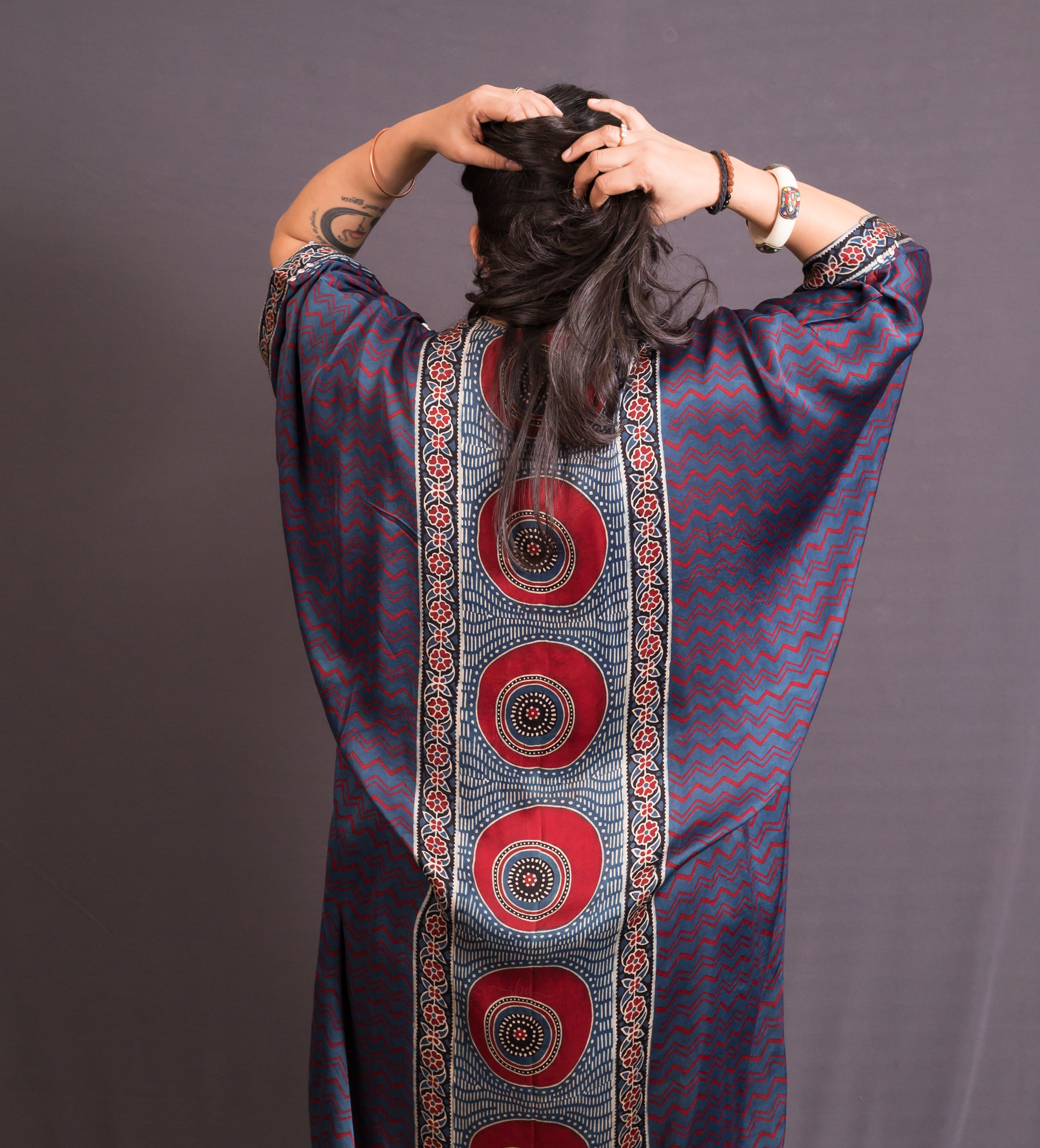 Mehr Afreen Embroidered Kaftan3