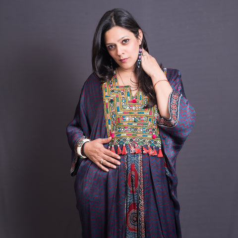 Mehr Afreen Embroidered Kaftan4