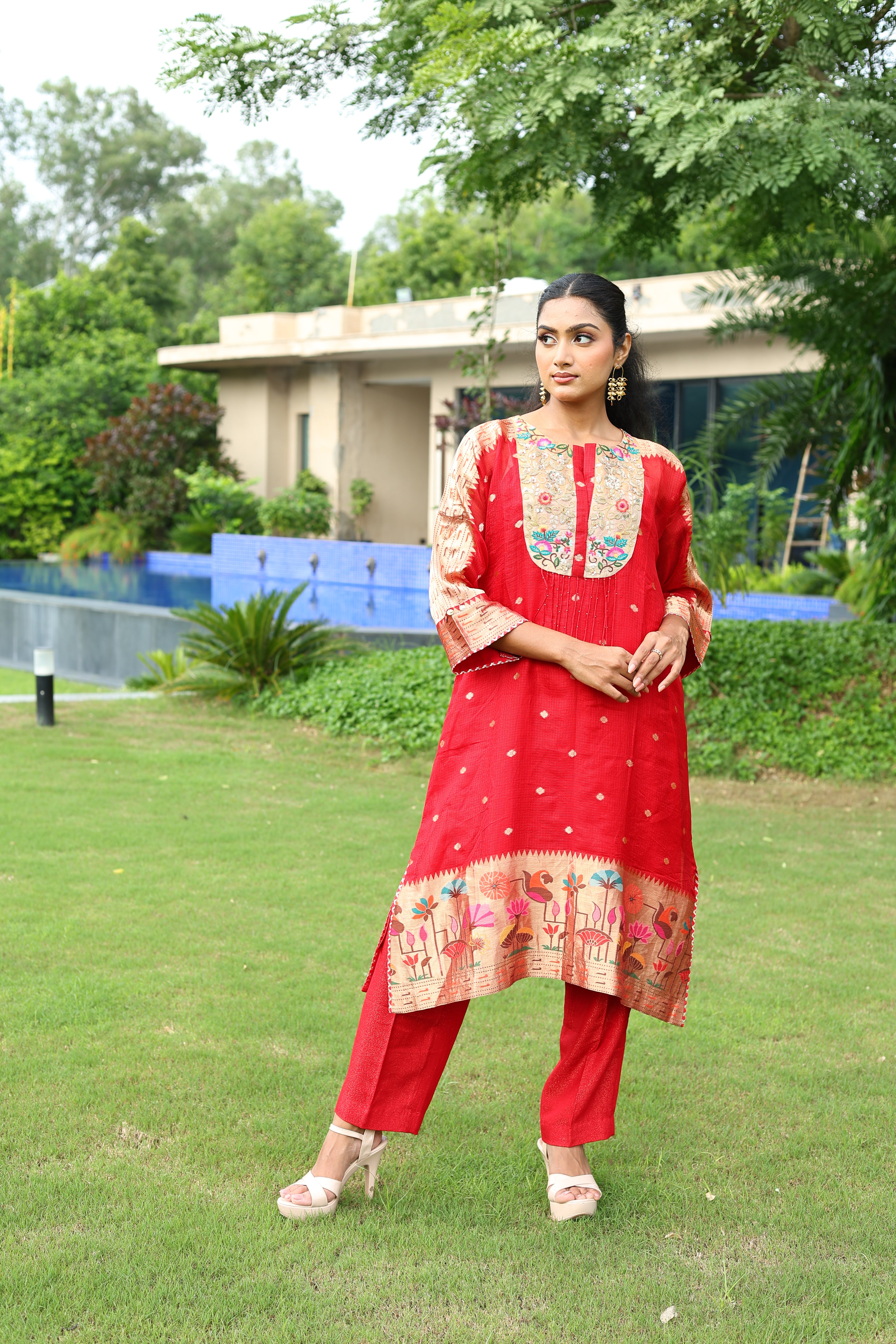 Paithani Kurta Set in Red1