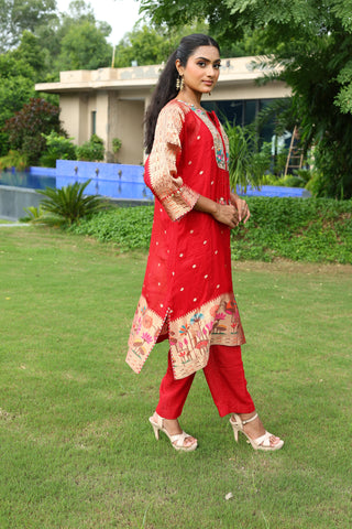 Paithani Kurta Set in Red2