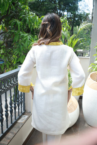 Phulkari Kurta Set
3