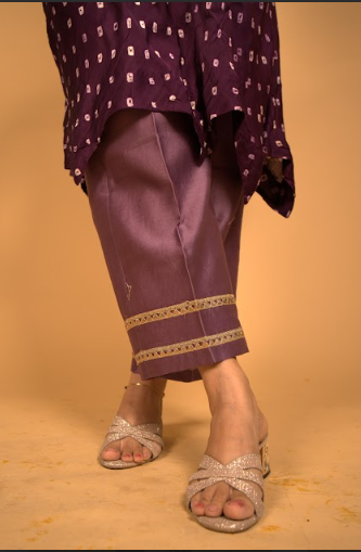 Usha Kurta Set in Purple2
