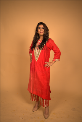 Zara Kurta Set in Red
3
